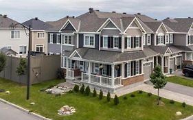 Beautiful Unit In Nepean Ottawa